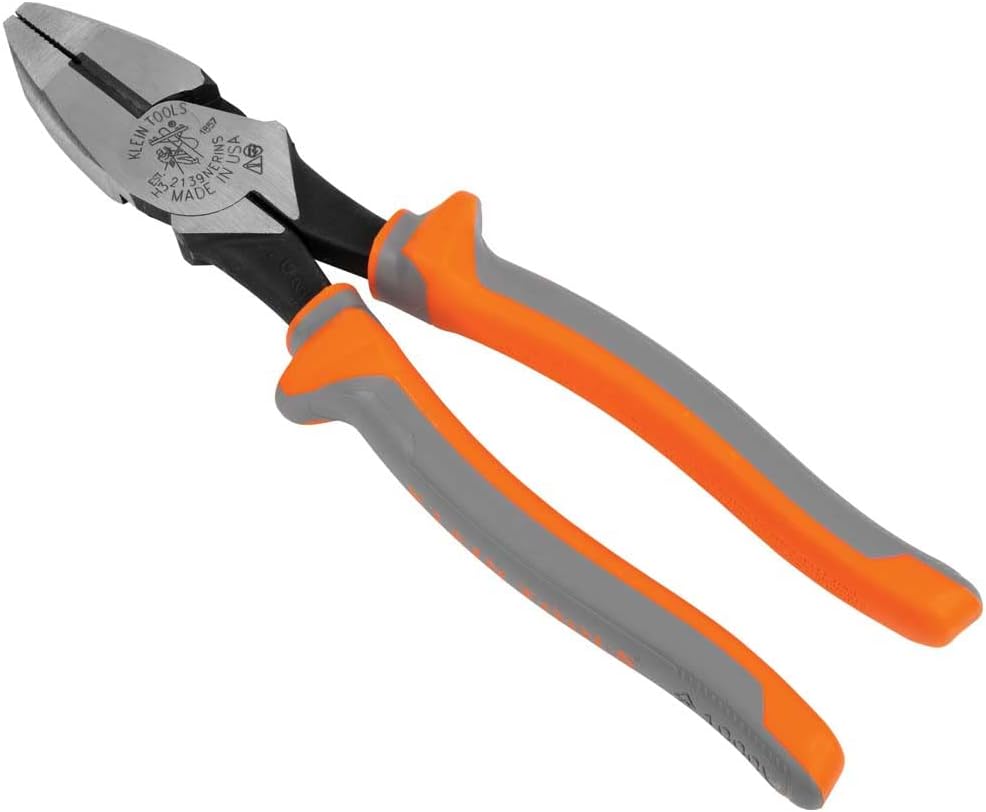 Ensemble pour 3 pinces isolées Klein Tools 9420R 1000V, fabriqué aux États-Unis, comprenant une pince à bec long, une pince coupante latérale et une pince coupante diagonale.