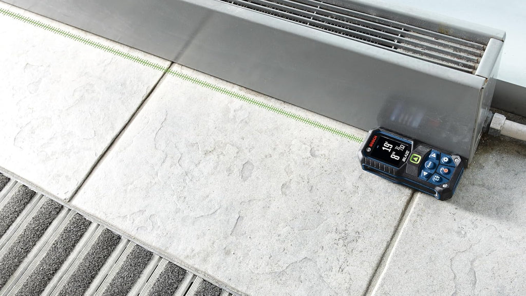 Mesureur laser Bosch GLM165-25G Blaze™ Green-Beam 165 pi – sélection pratique