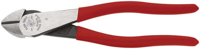 Le coffret d'équipements Klein Tools 92906, kit de base, contient des équipements à main Klein destiné à apprentis ou particuliers : pinces, pince à dénuder/couper les fils, tournevis, 6 pièces.