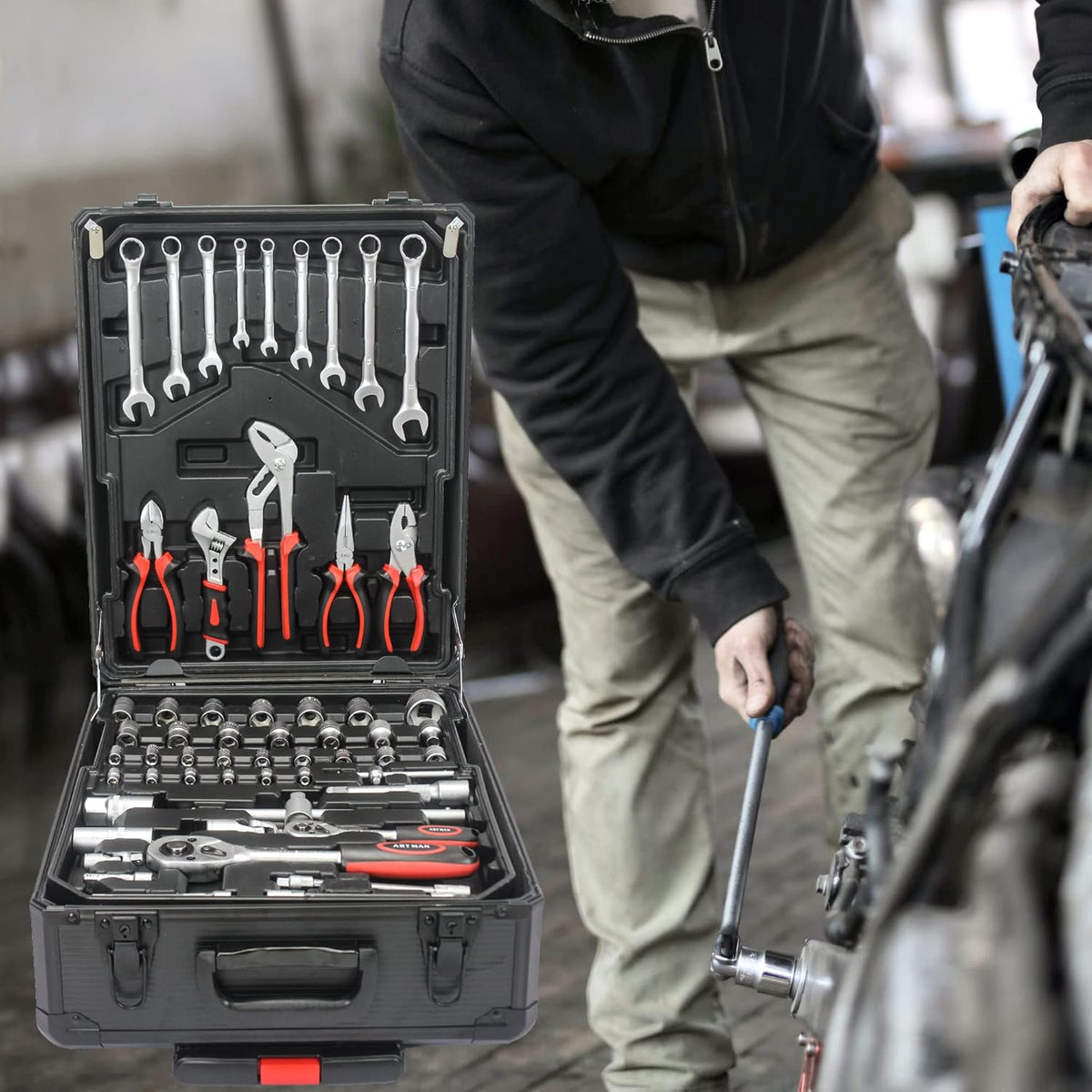 Coffret d'outils pratiques pour la maison et l'automobile - 899 pièces. Coffret d'outils à roulettes, ensemble complet d'outils à main, idéal pour les particuliers, les bricoleurs et les hommes à tout faire.