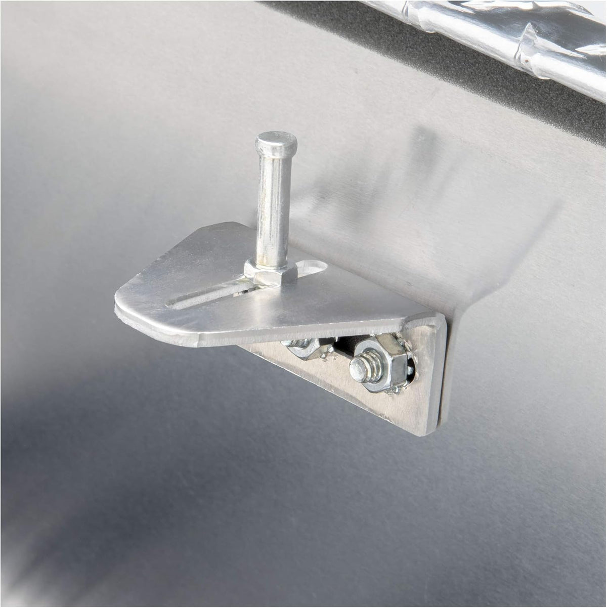 Coffre à outils pratiques pour camion UWS EC10561 72 pouces en aluminium à paroi épaisse, couvercle RigidCore