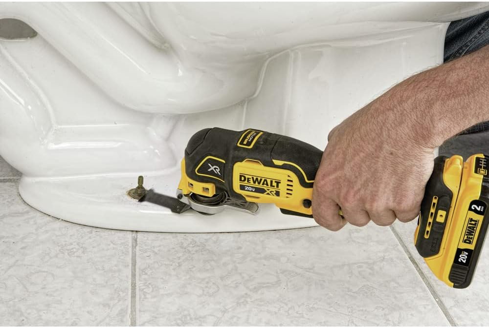 Dispositif multifonction oscillant sans fil DEWALT DCS356BR 20V MAX XR à 3 vitesses et batterie lithium-ion sans balais (outil seul) (reconditionné)