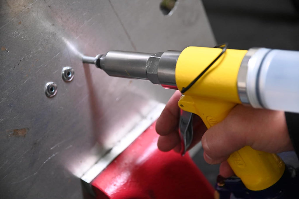 Riveteuse pneumatique Astro Pneumatic Tool PR14 - Capacités : 3/32, 1/8, 5/32, 3/16 et 1/4 – sélection pratique