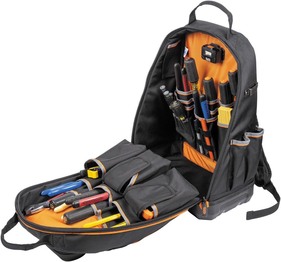 Sac à dos à équipements Klein Tools 62800BP, sac à dos de chantier Tradesman Pro extra-large à 40 poches destiné à électricien, doté de fond moulé et port de chargement