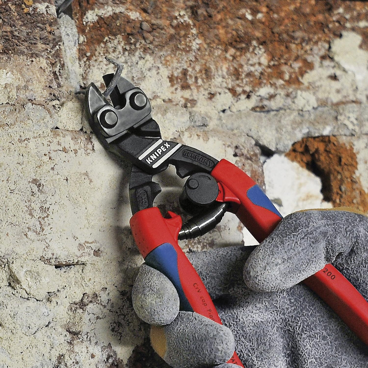 équipements Knipex 71 22 200 T BKA 8 Coupe-boulons coudés à effet de levier élevé, attache de sécurité - poignée confort,