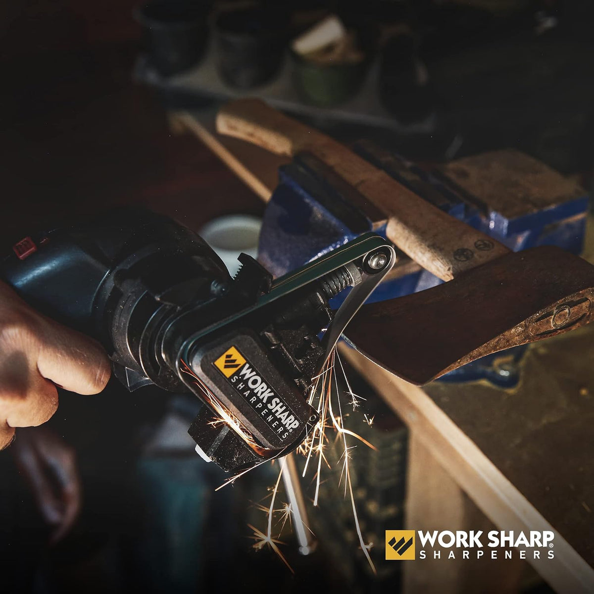 Affûteur de couteaux et d'équipements Work Sharp doté de courroies de rechange supplémentaires
