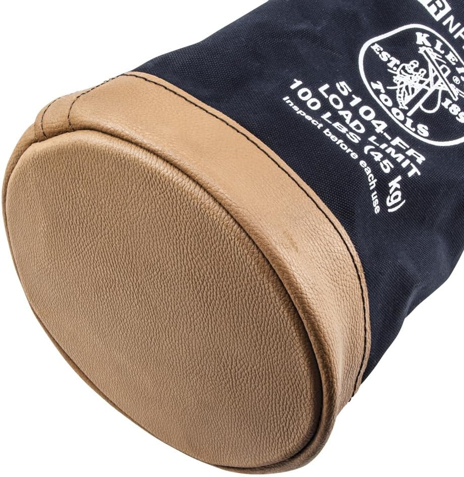Seau en toile Klein Tools 5104FR, seau à équipements ignifugé en toile n° 4, doté de fond doublement renforcé, capacité de charge de 45 kg (100 livres).