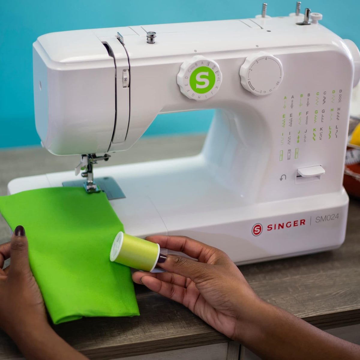Machine à coudre Singer SM024GREENFR SM024 verte - Reconditionnée, taille moyenne – sélection pratique