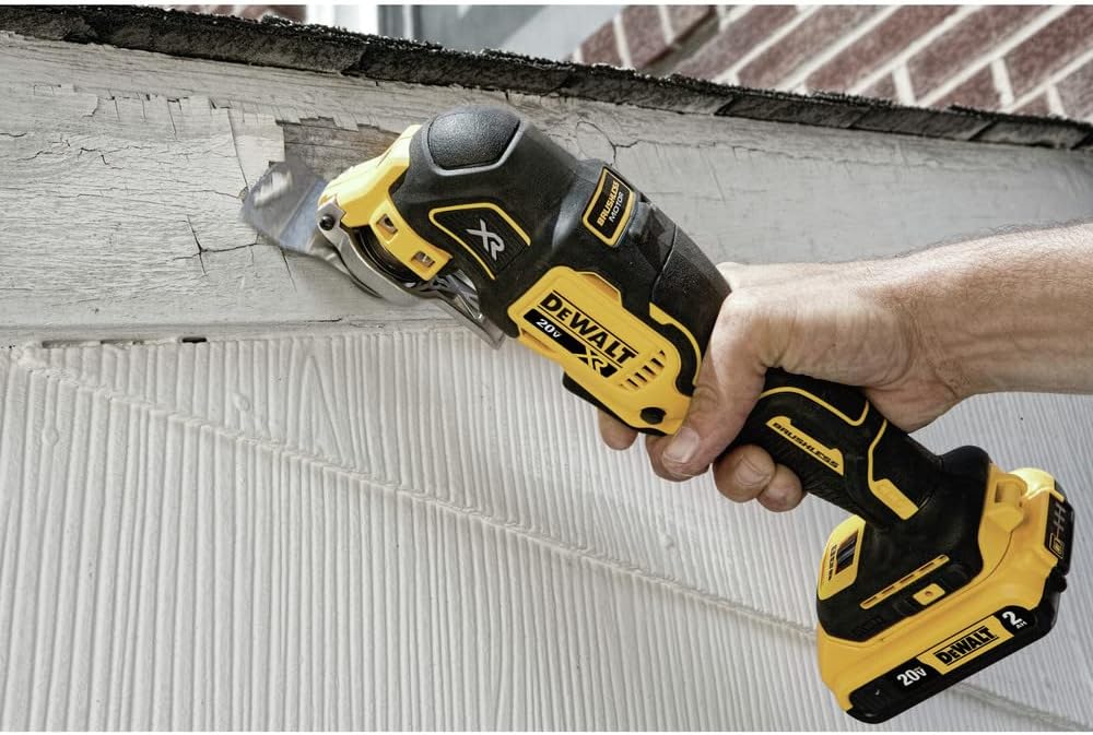 Dispositif multifonction oscillant sans fil DEWALT DCS356BR 20V MAX XR à 3 vitesses et batterie lithium-ion sans balais (outil seul) (reconditionné)