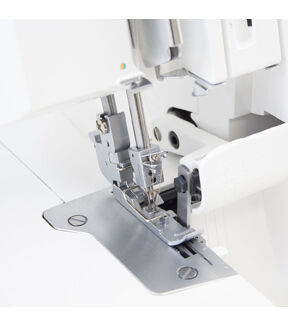 Machine à coudre surjeteuse Juki MO 104D – sélection pratique