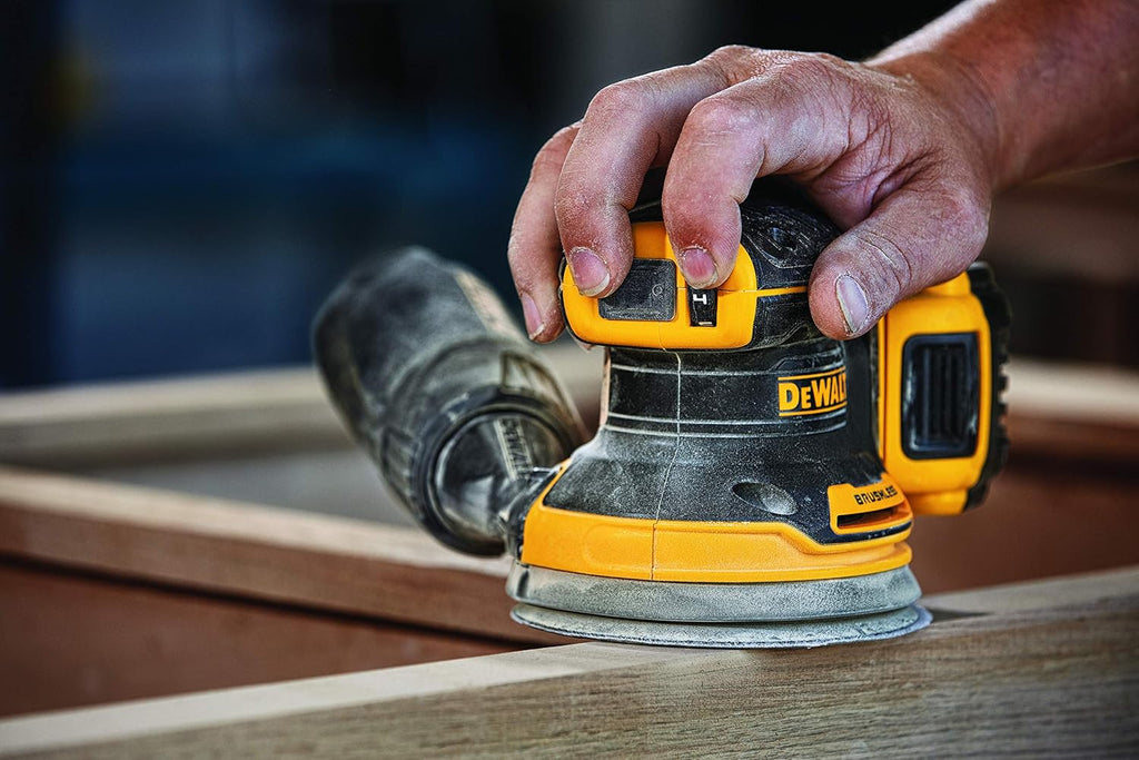 Ponceuse orbitale DEWALT 20V MAX, outil seul (DCW210B) – sélection pratique