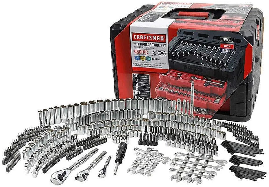 Ensemble d'équipements de mécanicien Craftsman 450 pièces, comprenant une clé à cliquet, des douilles et des clés à main.
