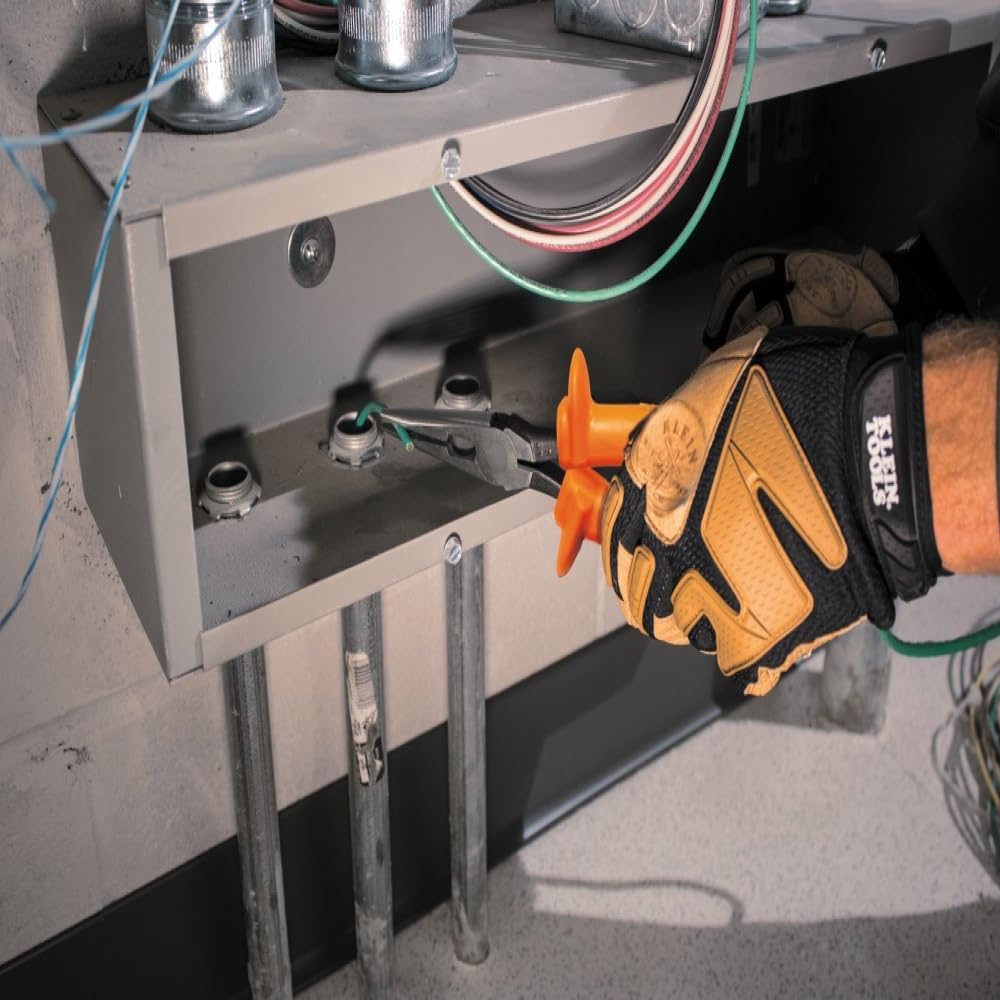 Ensemble pour 3 pinces isolées Klein Tools 9420R 1000V, fabriqué aux États-Unis, comprenant une pince à bec long, une pince coupante latérale et une pince coupante diagonale.