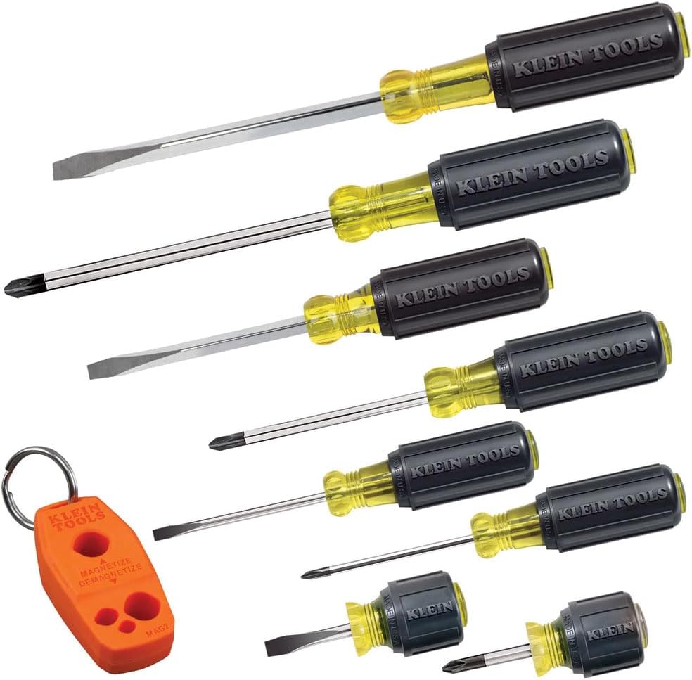 Ensemble d'équipements Klein Tools 80021, comprenant tournevis et clé à douille doté de embouts assortis, aimanteur/démagnétiseur, 16 pièces, bricolage